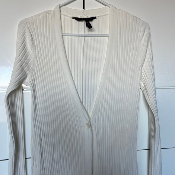 COPY - BCBG Long Cardigan - Picture 3 of 3